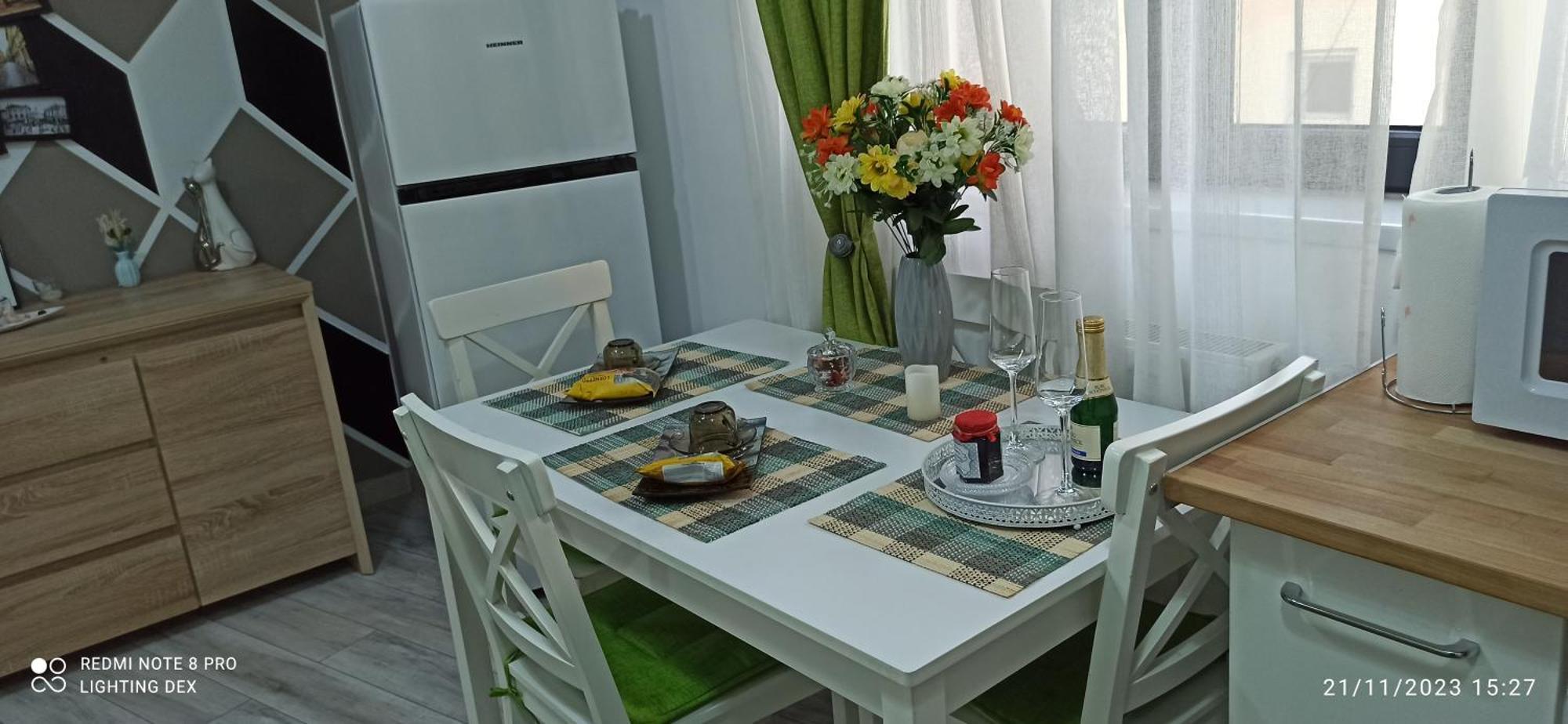 Comfortable Apartment University Square Bukarest Exteriör bild